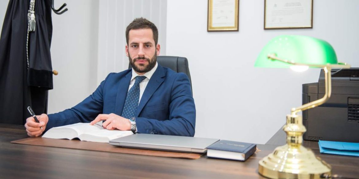 L'avvocato penalista Mattia Fontana