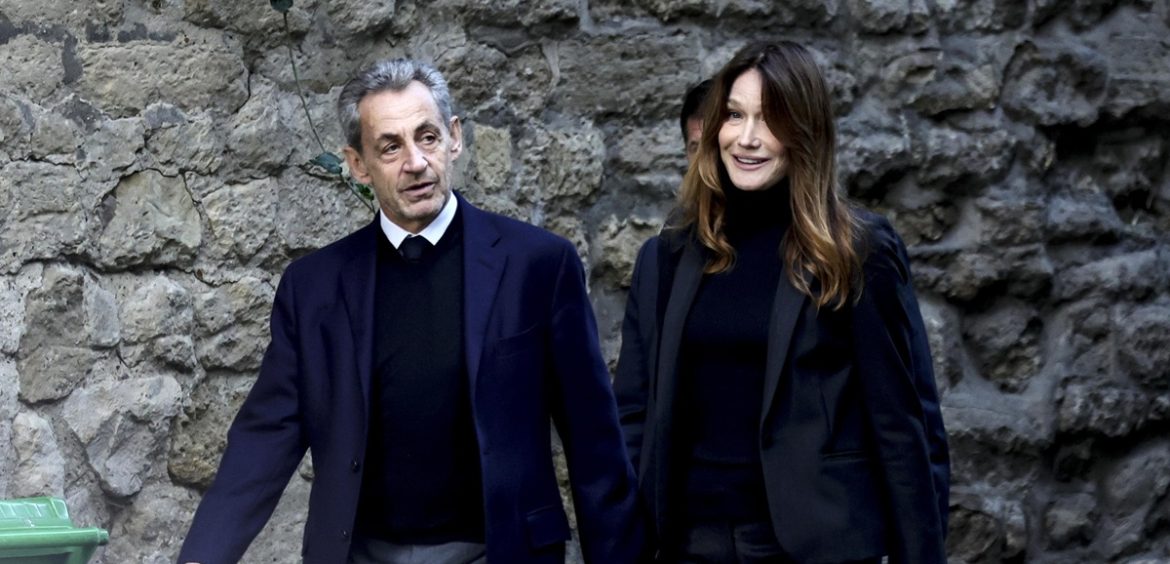 SCATTIDELGIORNO: Demonstration in support of former French President Nicolas Sarkozy