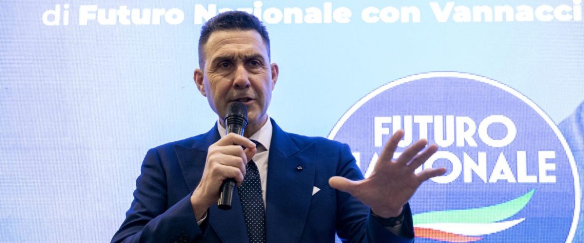 Vannacci, siamo l’unica novità nella politica da 10 anni, arrivano in tantissimi