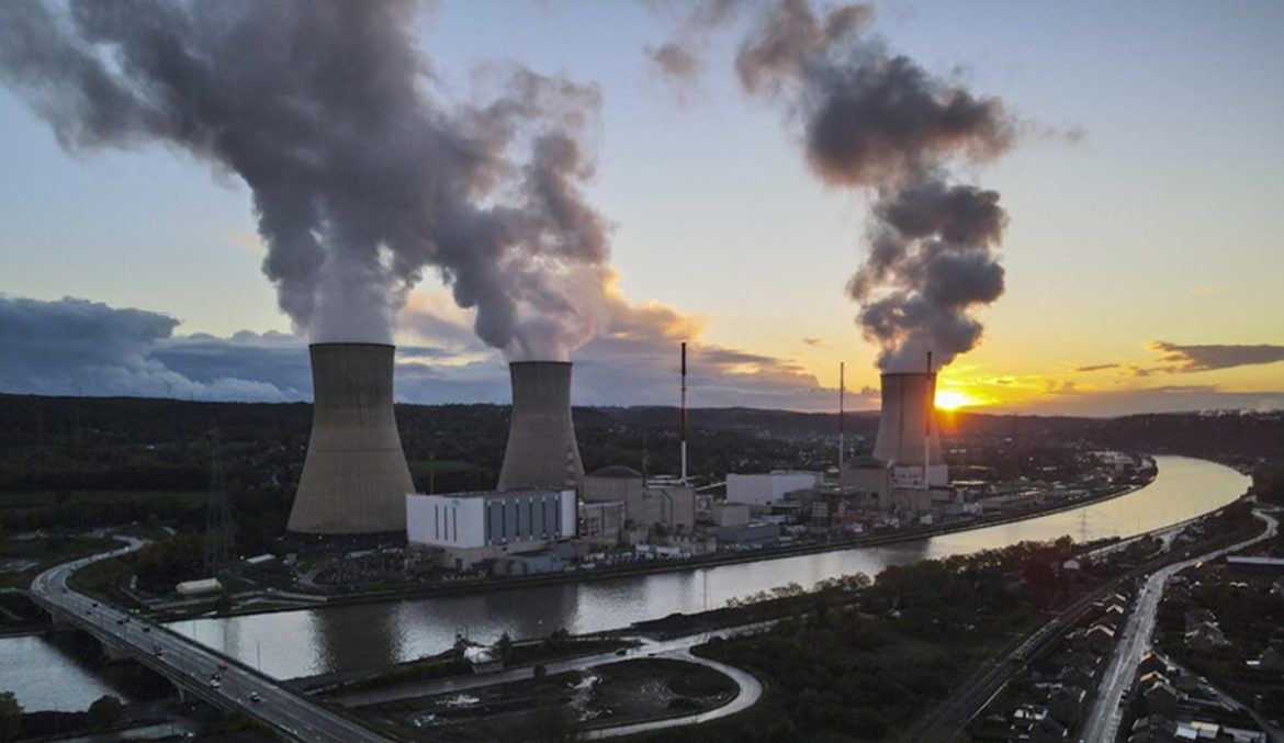 L'Italia riapre al nucleare