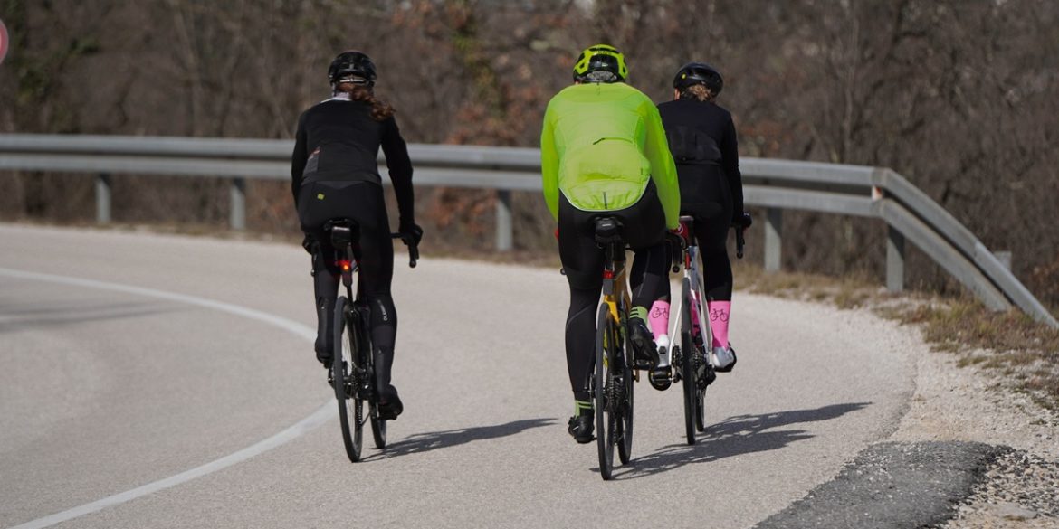 pexels-swenkec-yes-1529396602-30951421 ciclisti Asaps