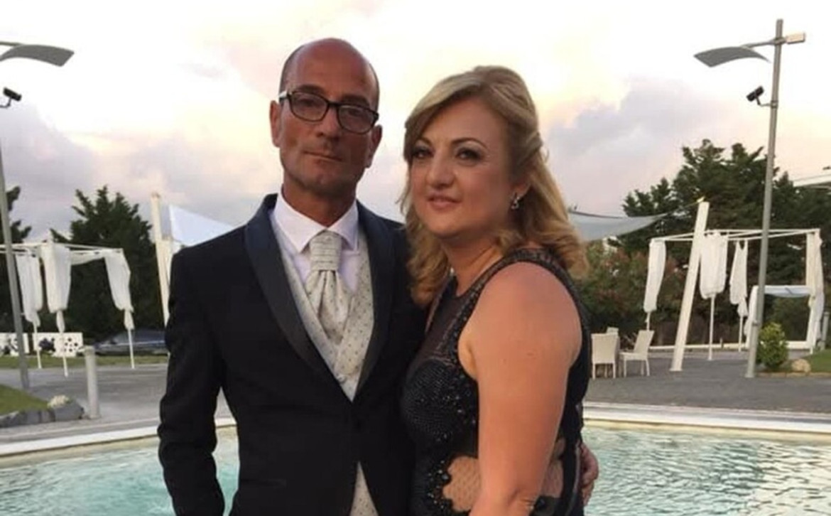 Operaio edile L'operaio edile Salvatore Calignano, morto a Caivano, e sua moglie