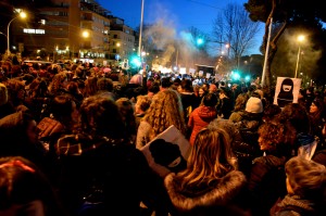 18 - Partito da piazza del Colosseo alle ore 17, il corteo si è diretto a Trastevere a Piazza Santi Apostoli