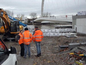 Ad Alessandria si rinforzano gli argini del Tanaro