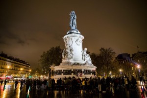 Commemorazione a Place de la Republique per gli attentati dello scorso novembre