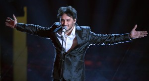 fbrizio moro esibizione