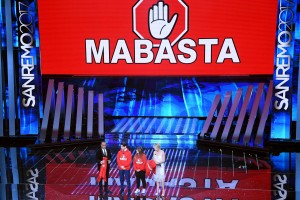 mabasta contro bullismo totale