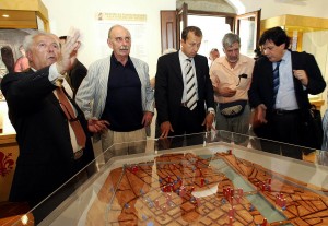 sermonti durante l'inaugurazione del nuovo museo di Casa Dante Alighieri